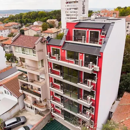 Apartament Azzurro-top Floor In Quiet Neighborhood, Free Private Parking Varna